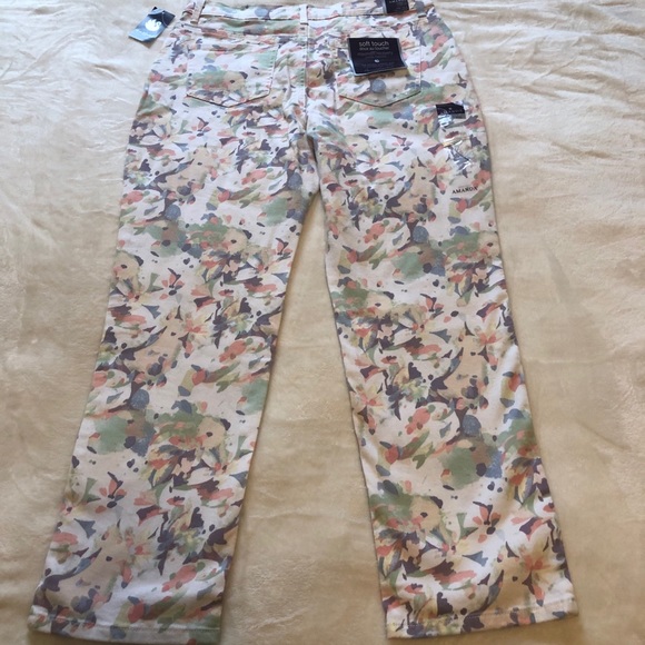 NWT Gloria Vanderbilt slimming jean classic rise - Picture 8 of 8